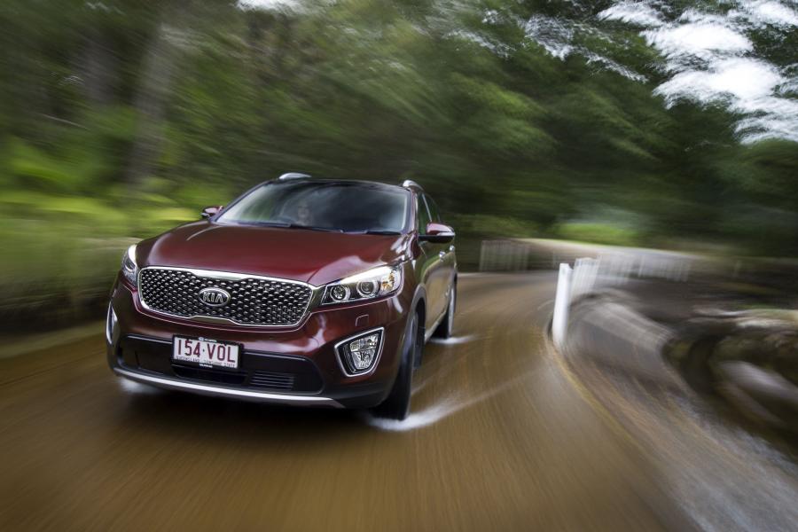  Kia Sorento 2015 года  (AU) (фото 9 из 24)